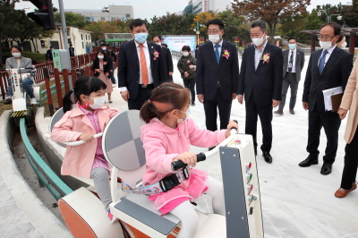 [크기변환]1 20201016 도심형 휴양시설 어린이 교통교육장 준공식 2.jpg